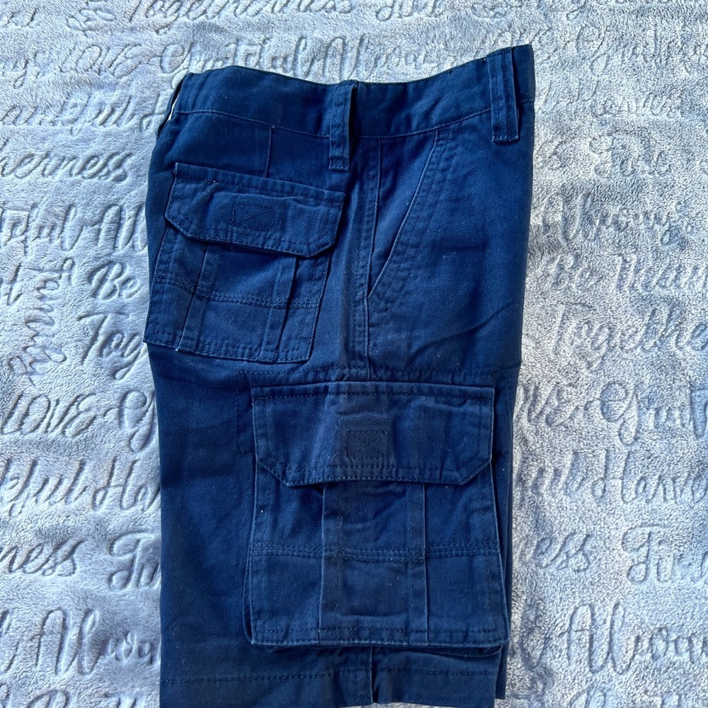 Old Navy shorts - Picture 8 of 8